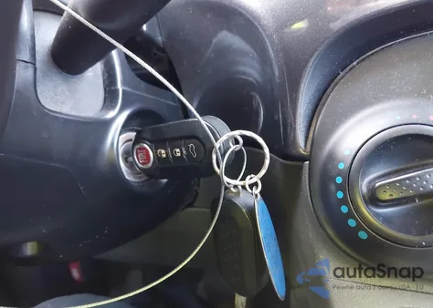 2015 Fiat 500 Pop из США, поврежденный, VIN 3C3CFFAR2FT681015